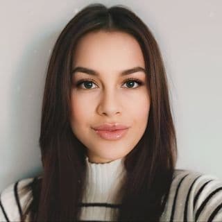 Angela  Vo Avatar