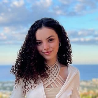 Edrisa  Maxwell Avatar