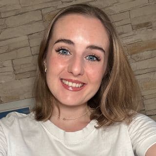  Angelika Simmons Avatar